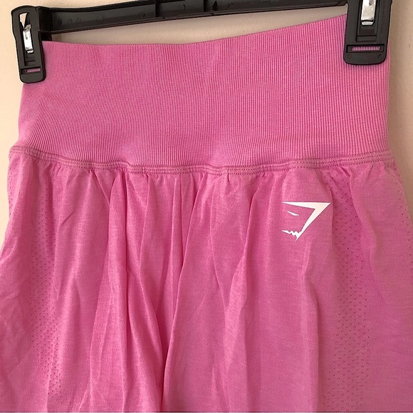 Gymshark Pink Vital Seamless 2.0 2 in 1 Workout Shorts - Picture 3 of 6